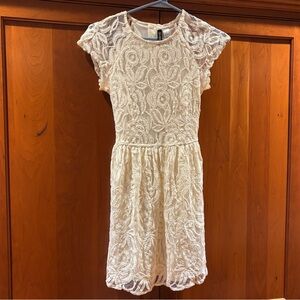 Cute Cream Lace Dress 2